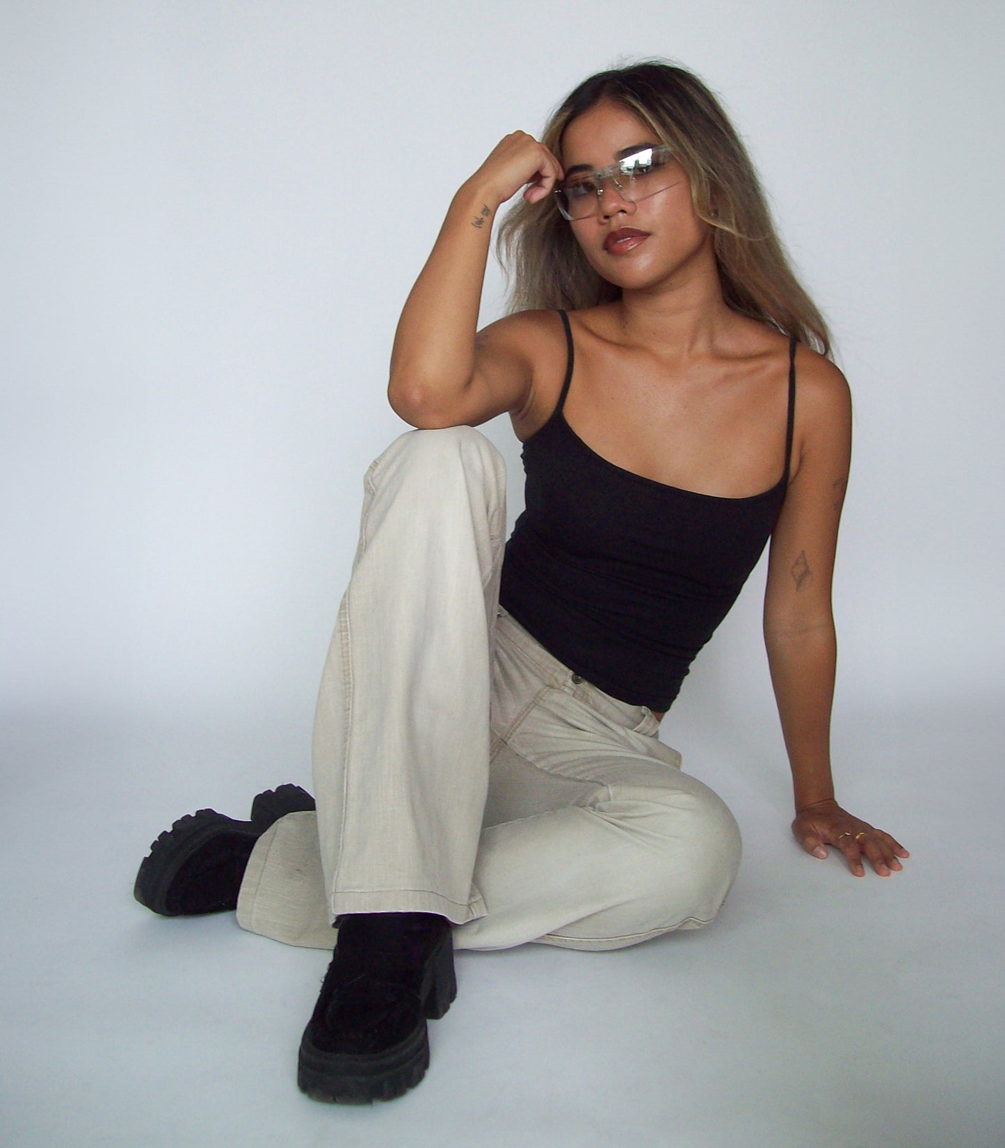Light beige low waisted jeans | 38