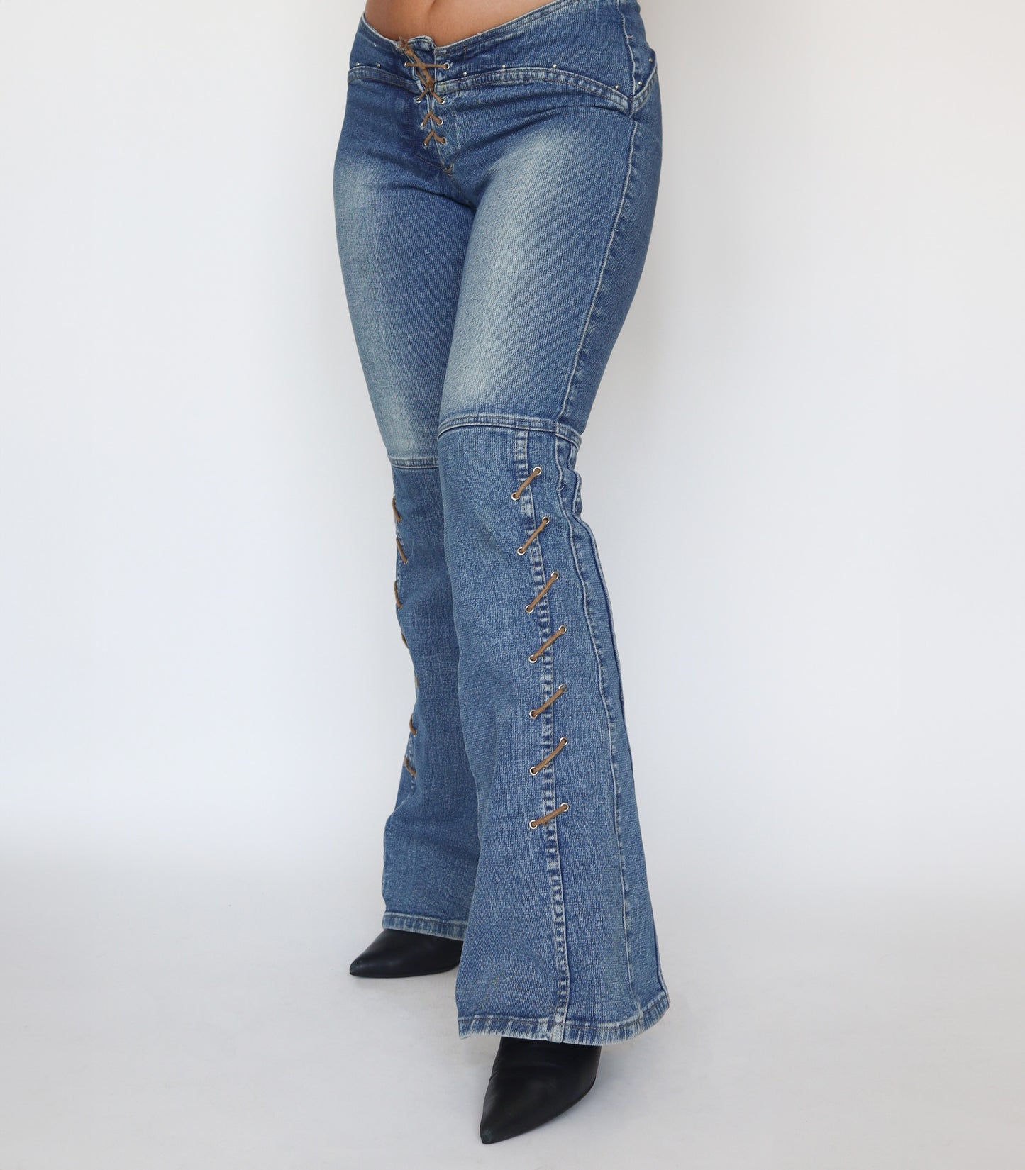 Flared low waist | M
