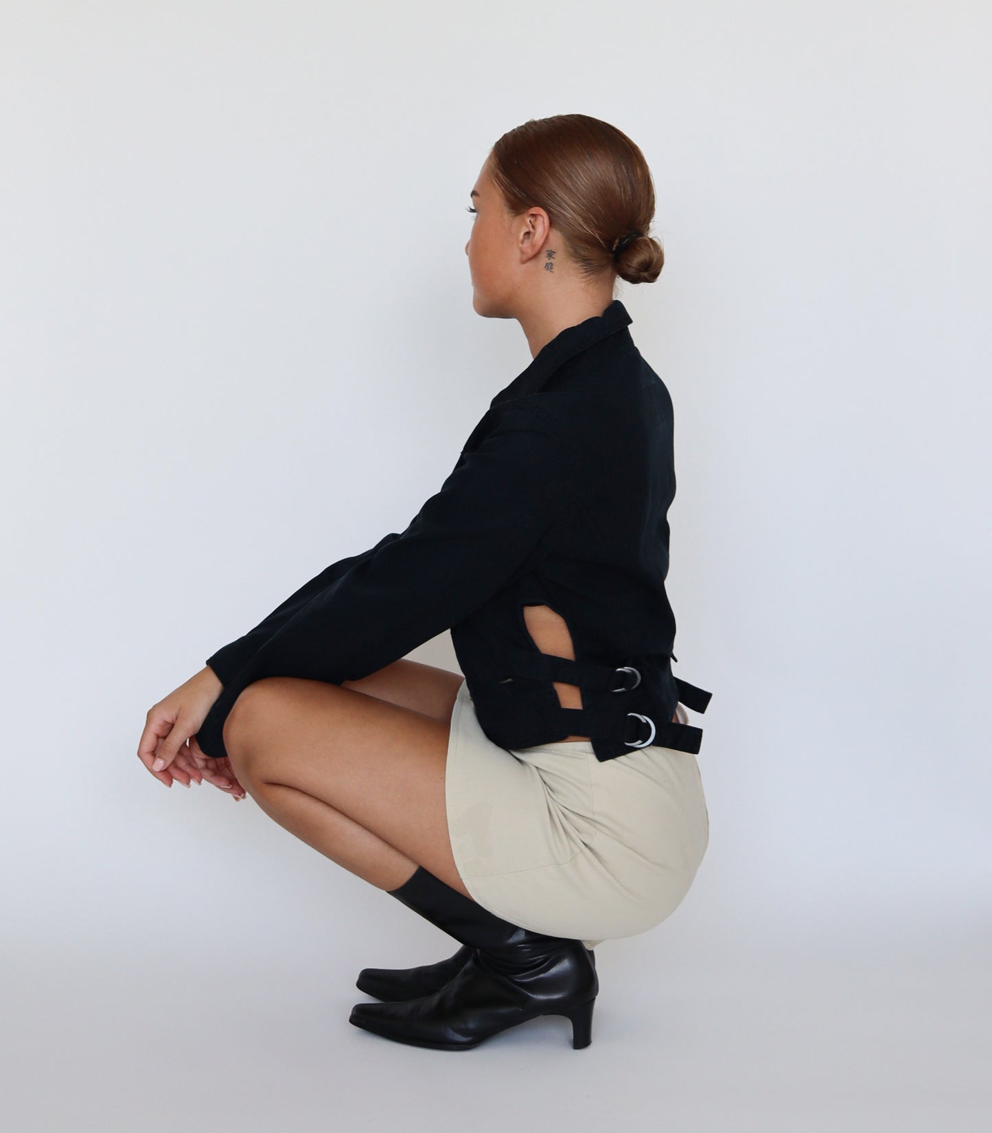 Unique cut out jacket | XS